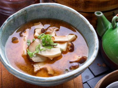 Vegan Miso Soup With Tofu